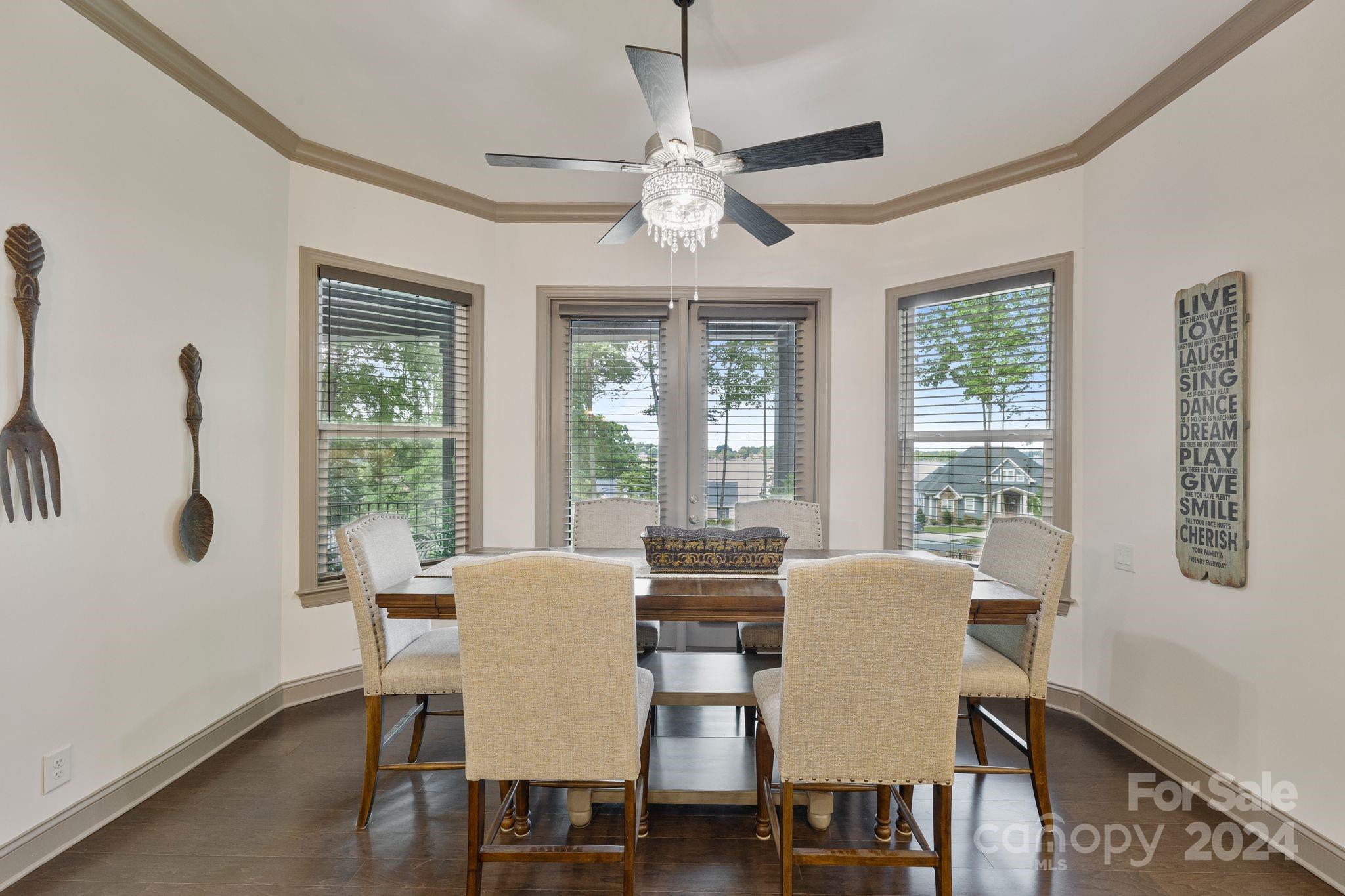 7086 Hawk Shadow Lane