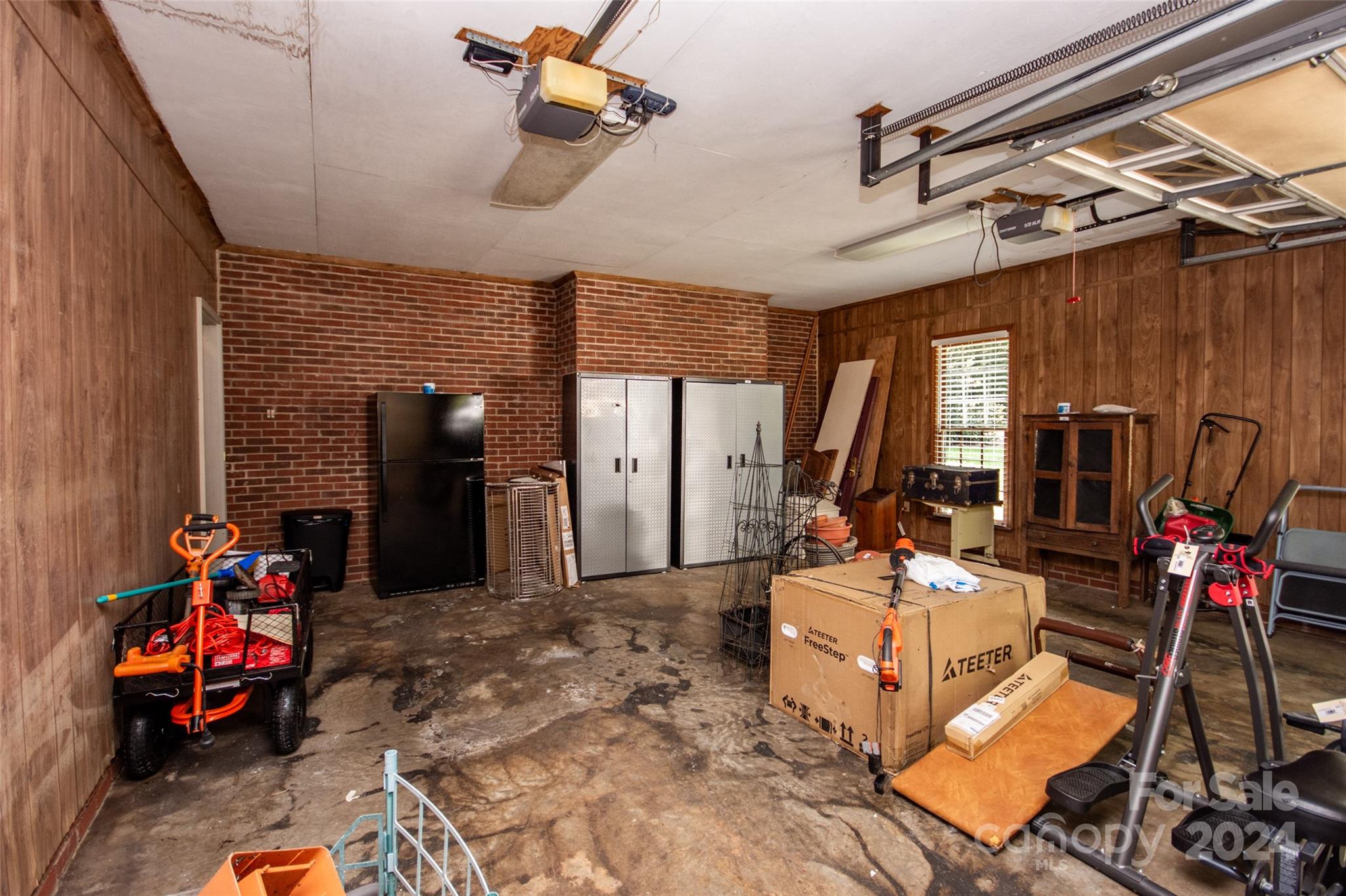 1963 Knolls Drive