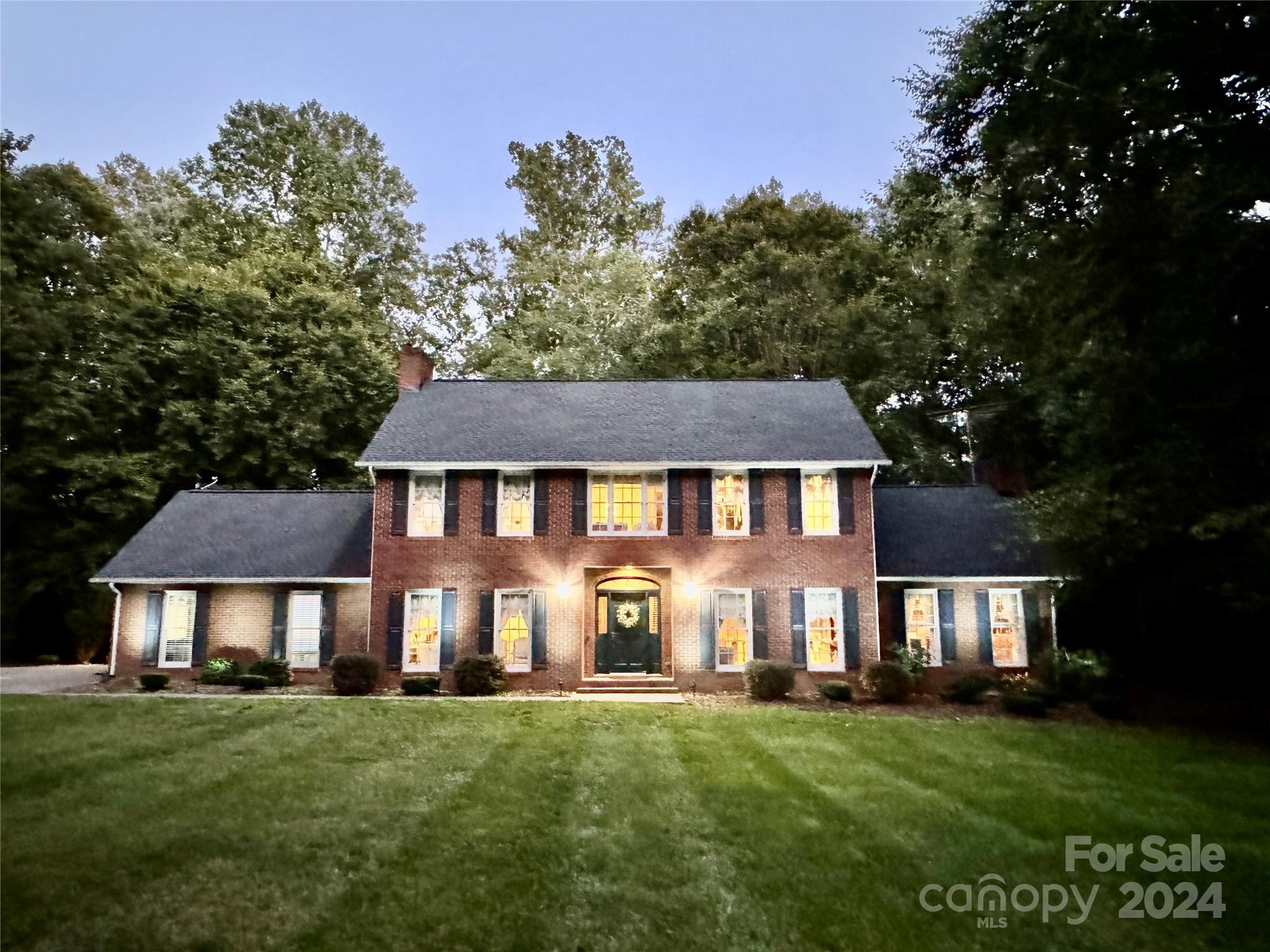 1963 Knolls Drive