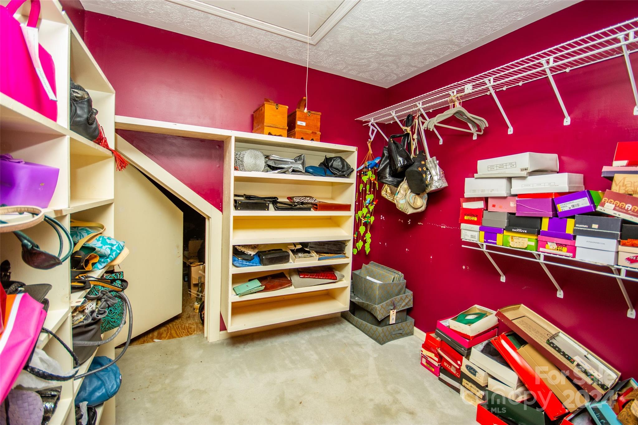 1963 Knolls Drive