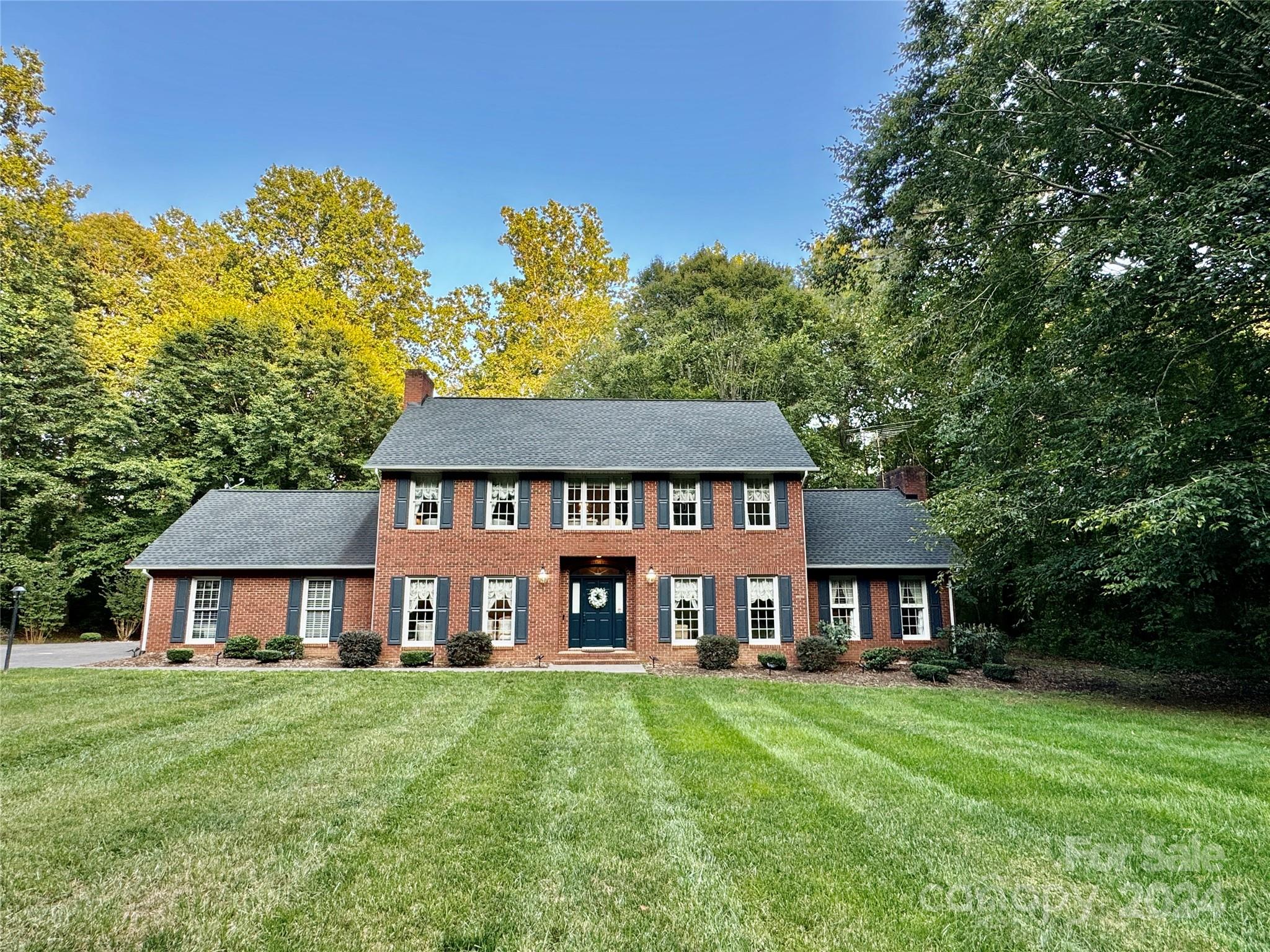 1963 Knolls Drive