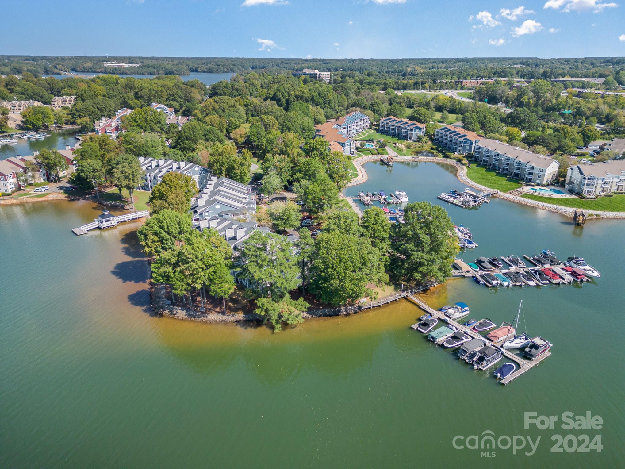 903 Southwest Drive Unit: 903