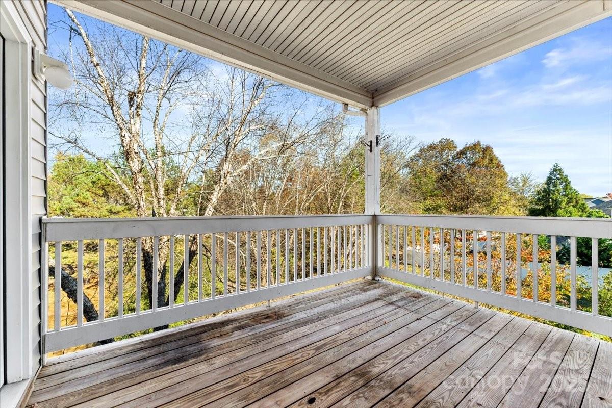 18819 Cloverstone Circle