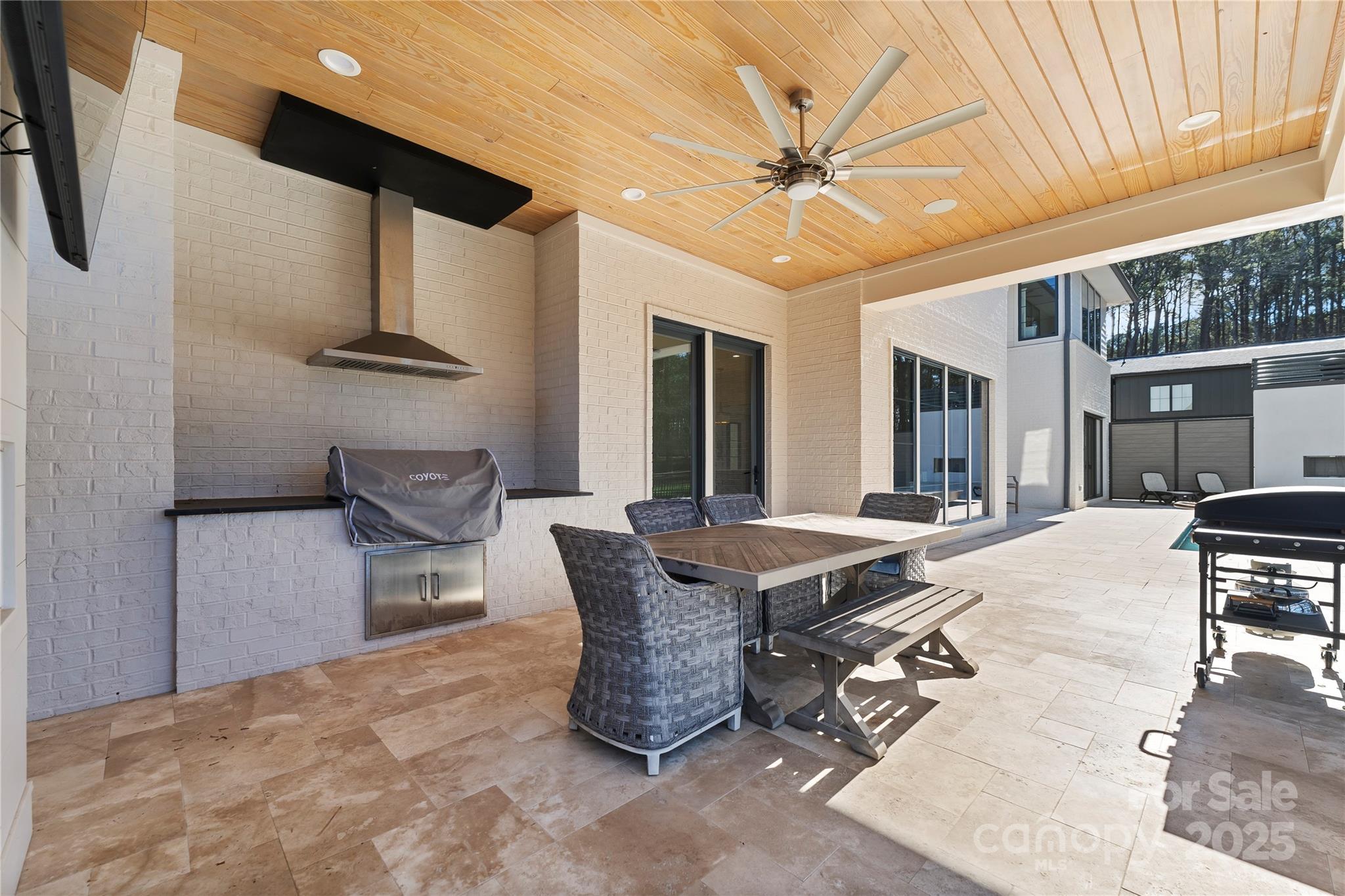 109 Myers Port Way Unit: 2