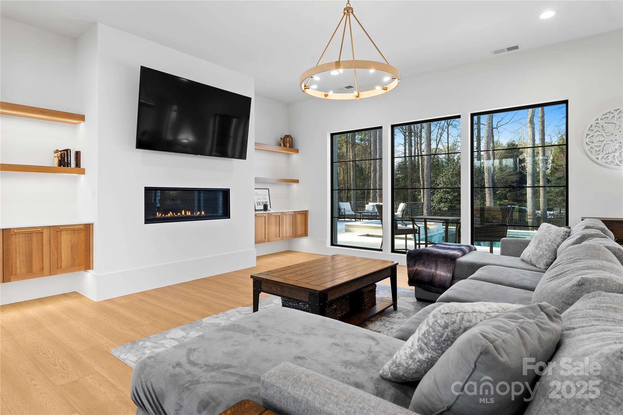 109 Myers Port Way Unit: 2
