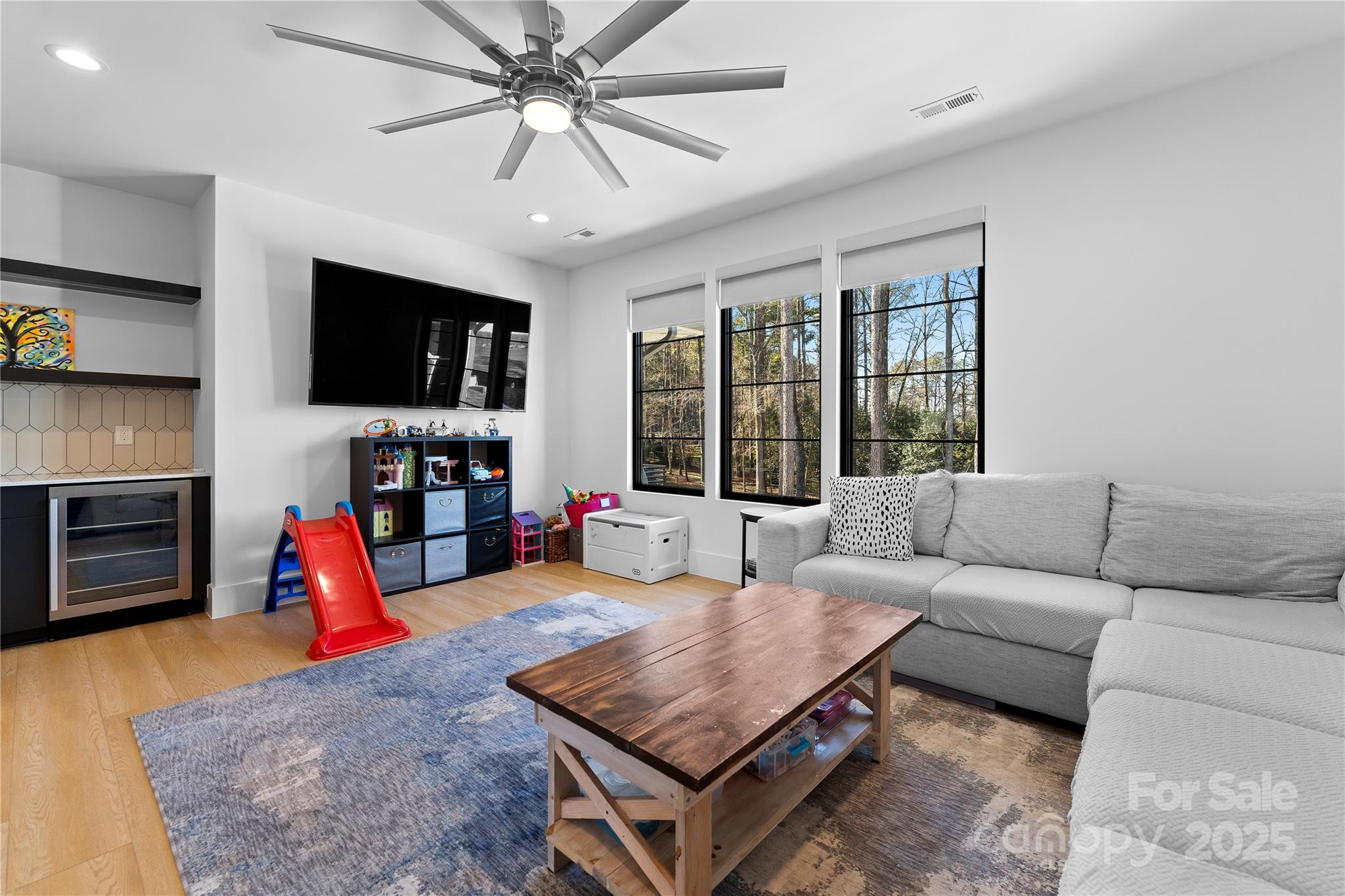 109 Myers Port Way Unit: 2