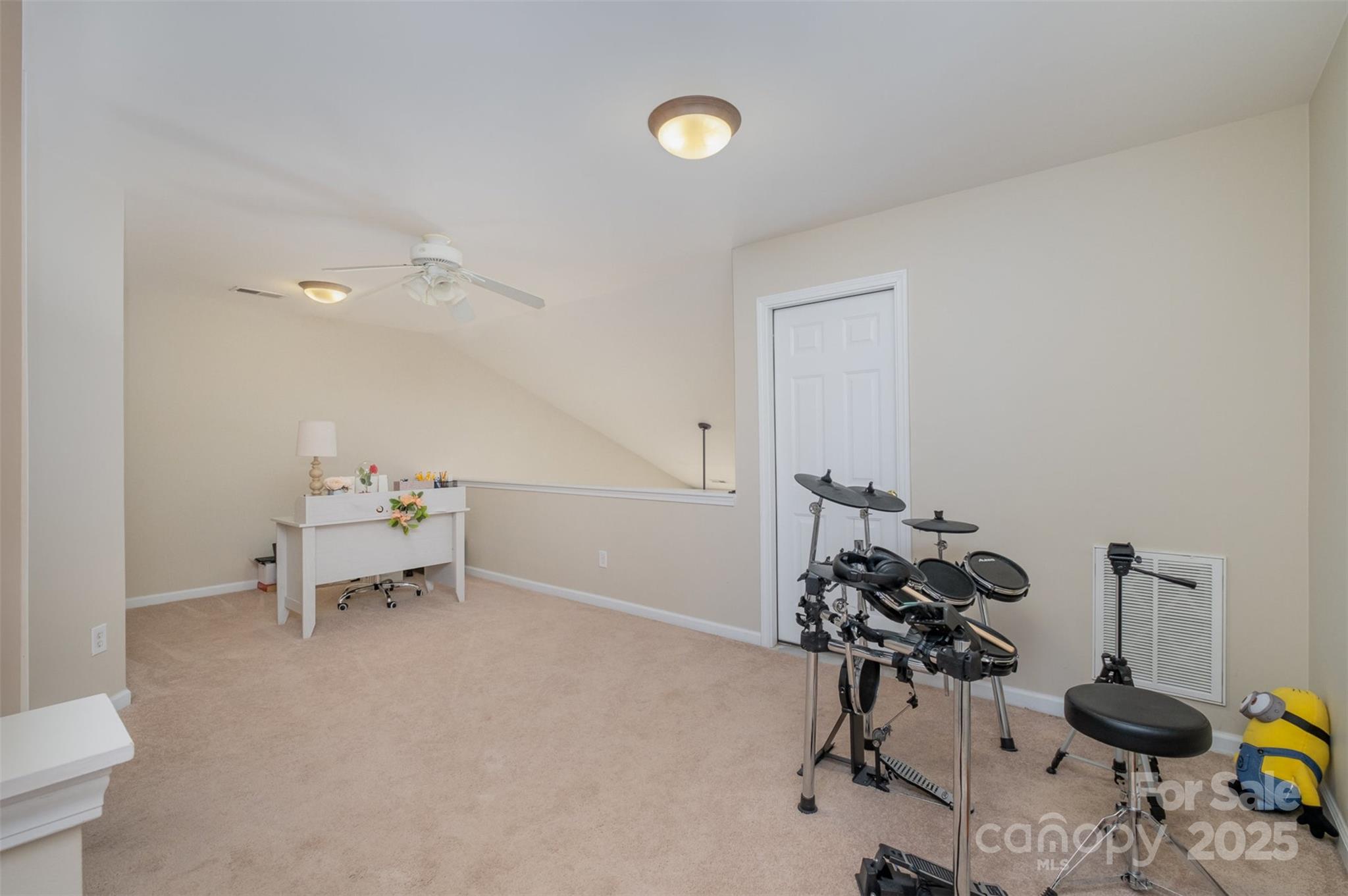 159 Kallie Loop
