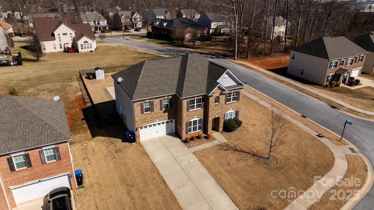 193 Sassafras Road