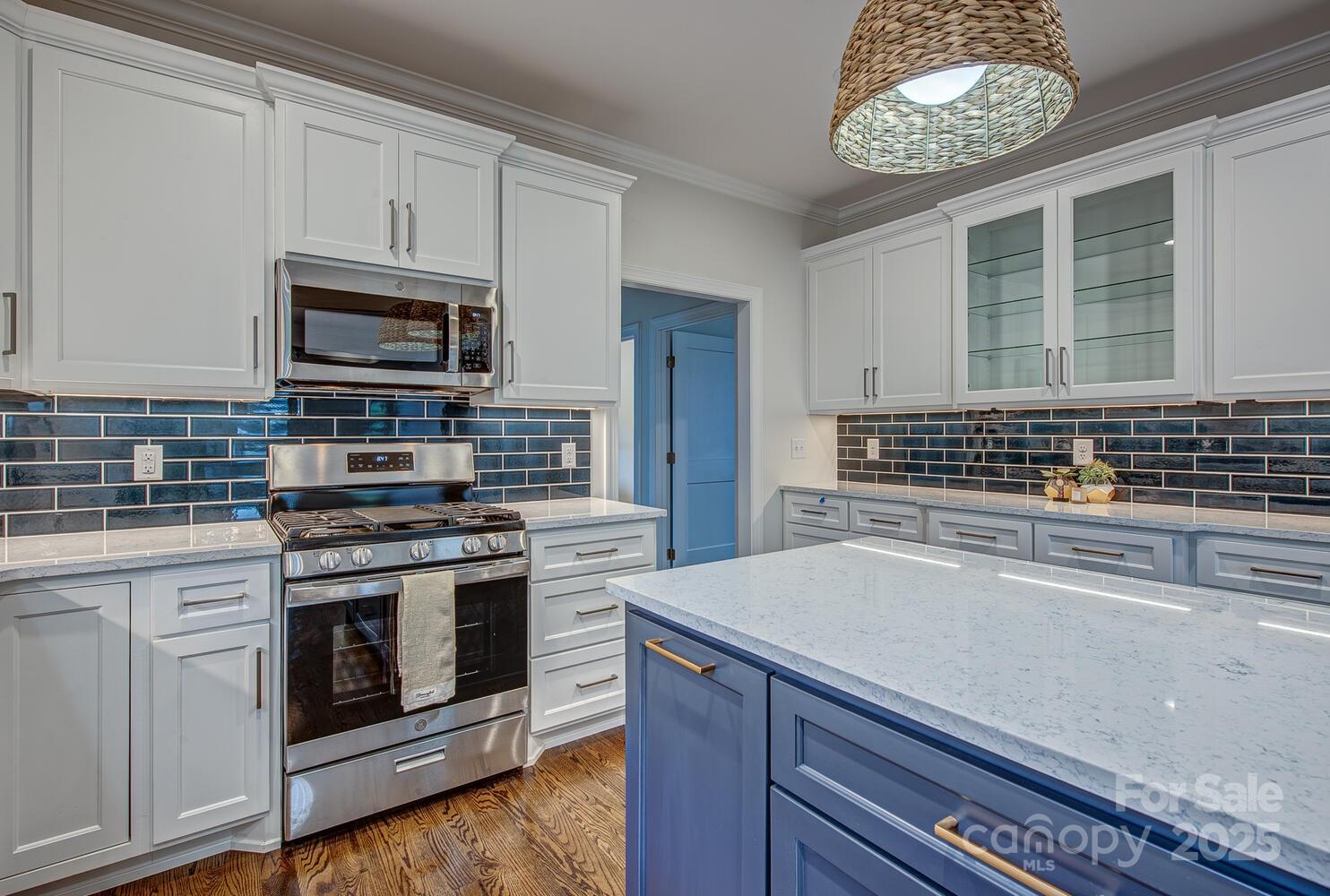 508 Standpipe Hill