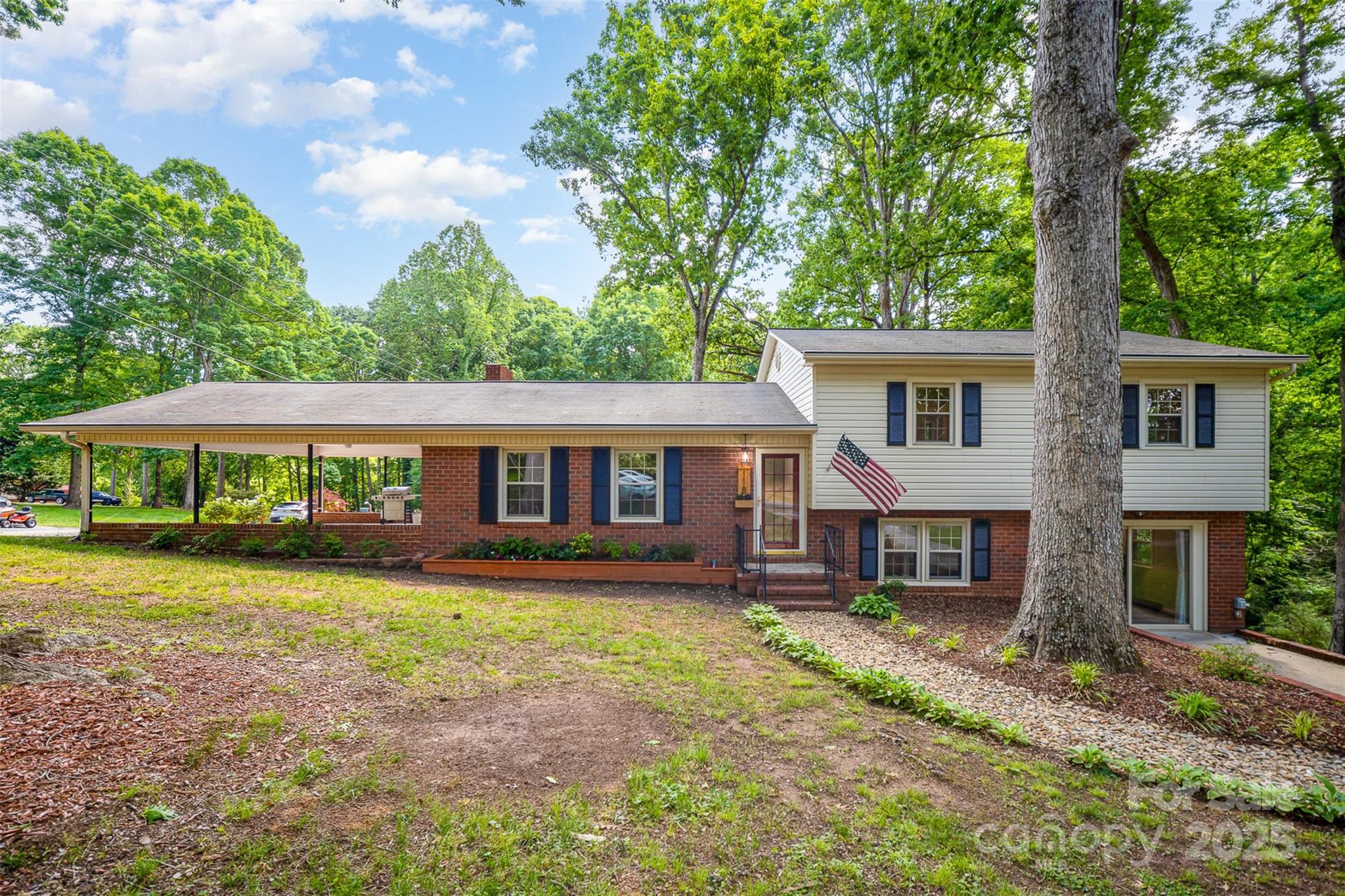 118 Spicewood Circle