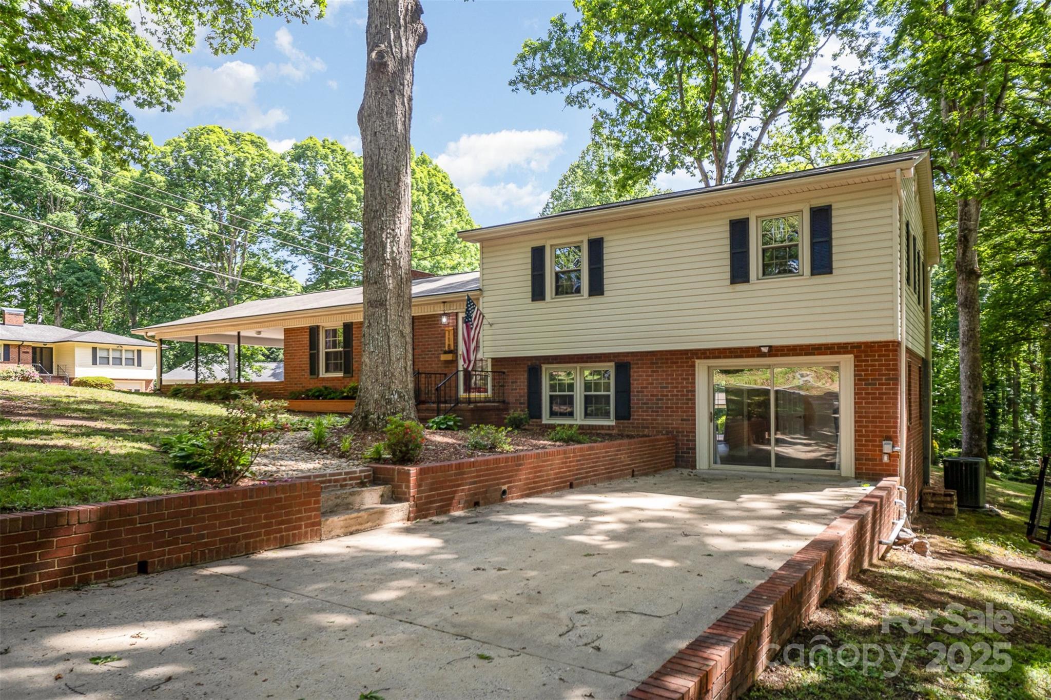 118 Spicewood Circle