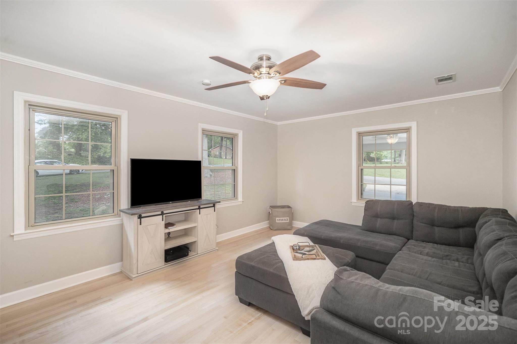 118 Spicewood Circle