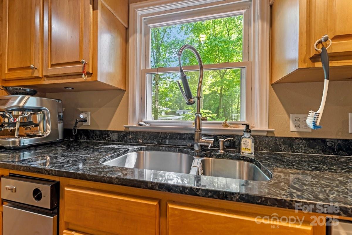 110 Lakeland Road Unit: 19