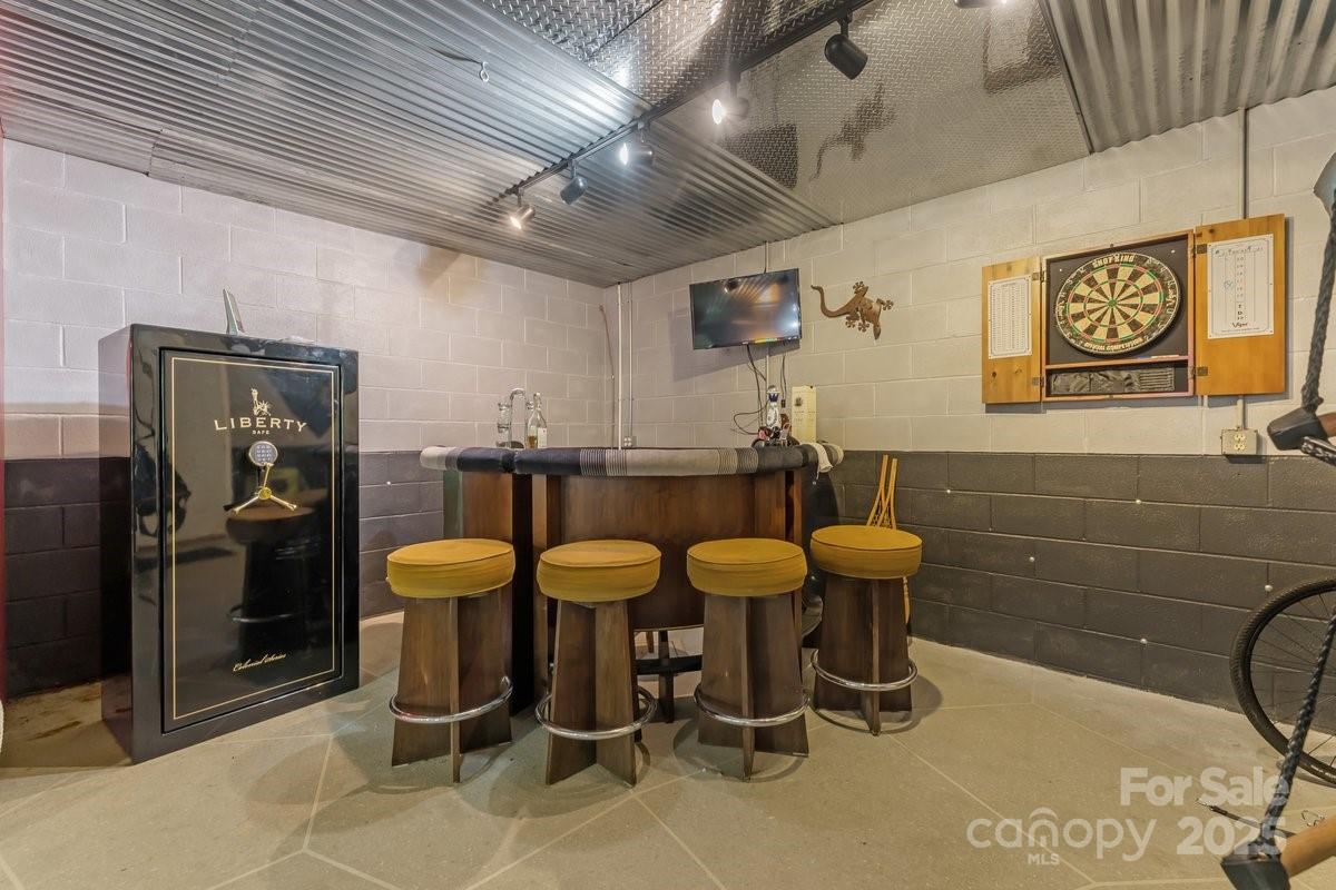 110 Lakeland Road Unit: 19