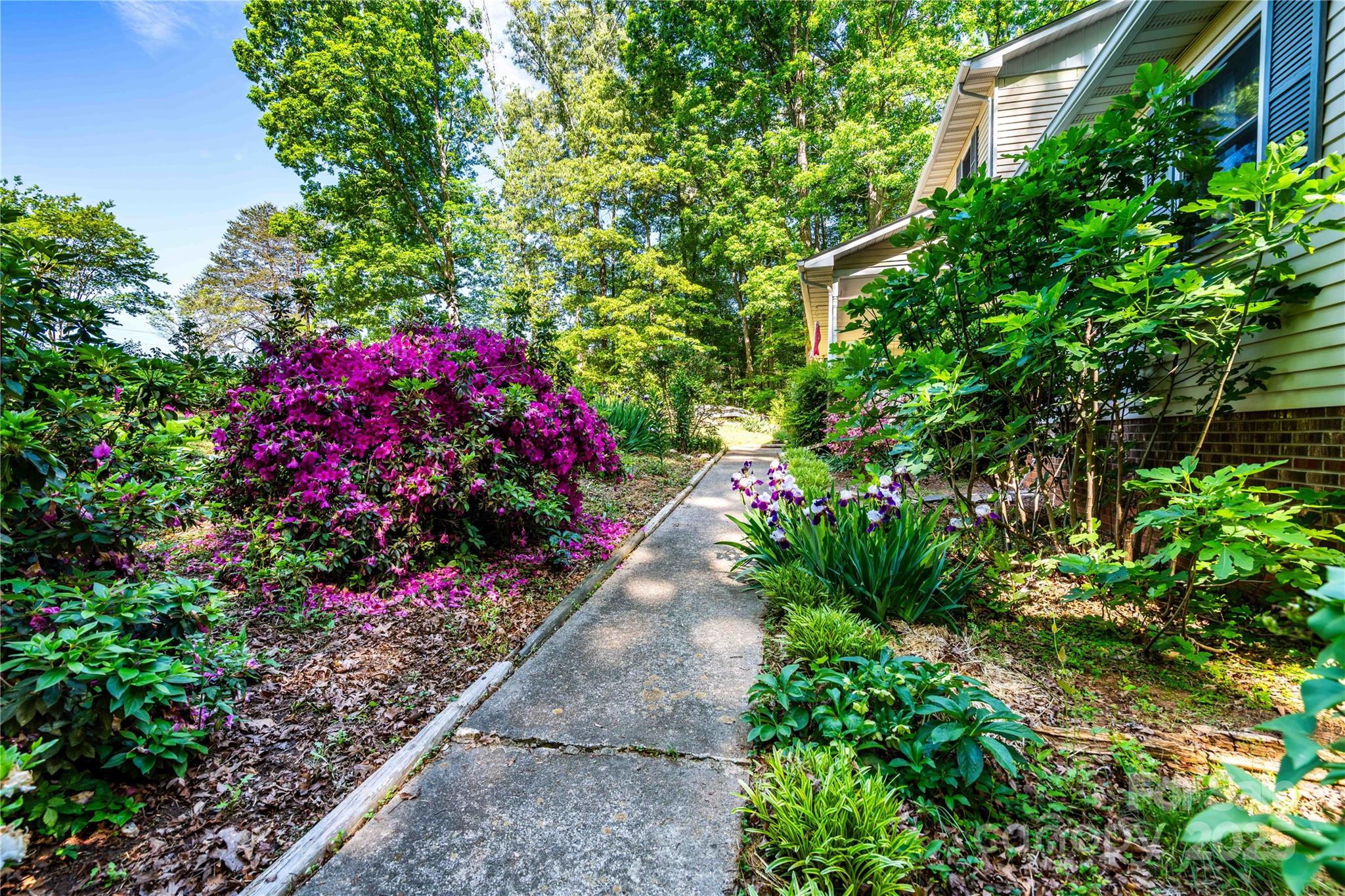 6766 Little Mountain Road