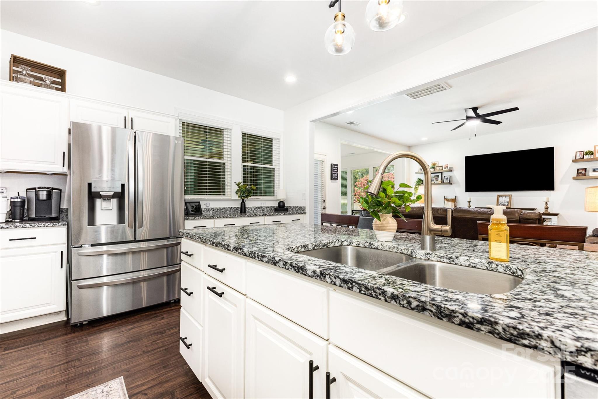 1225 Edgewood Court