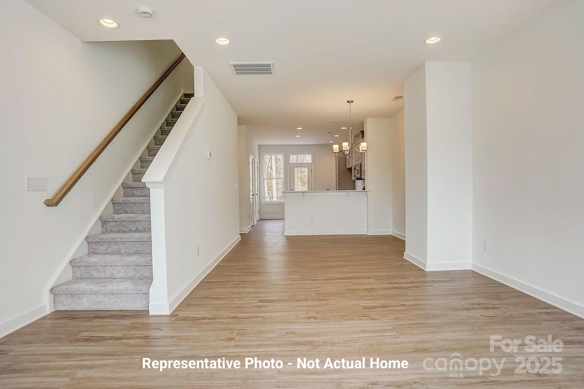 9929 Ansonborough Square