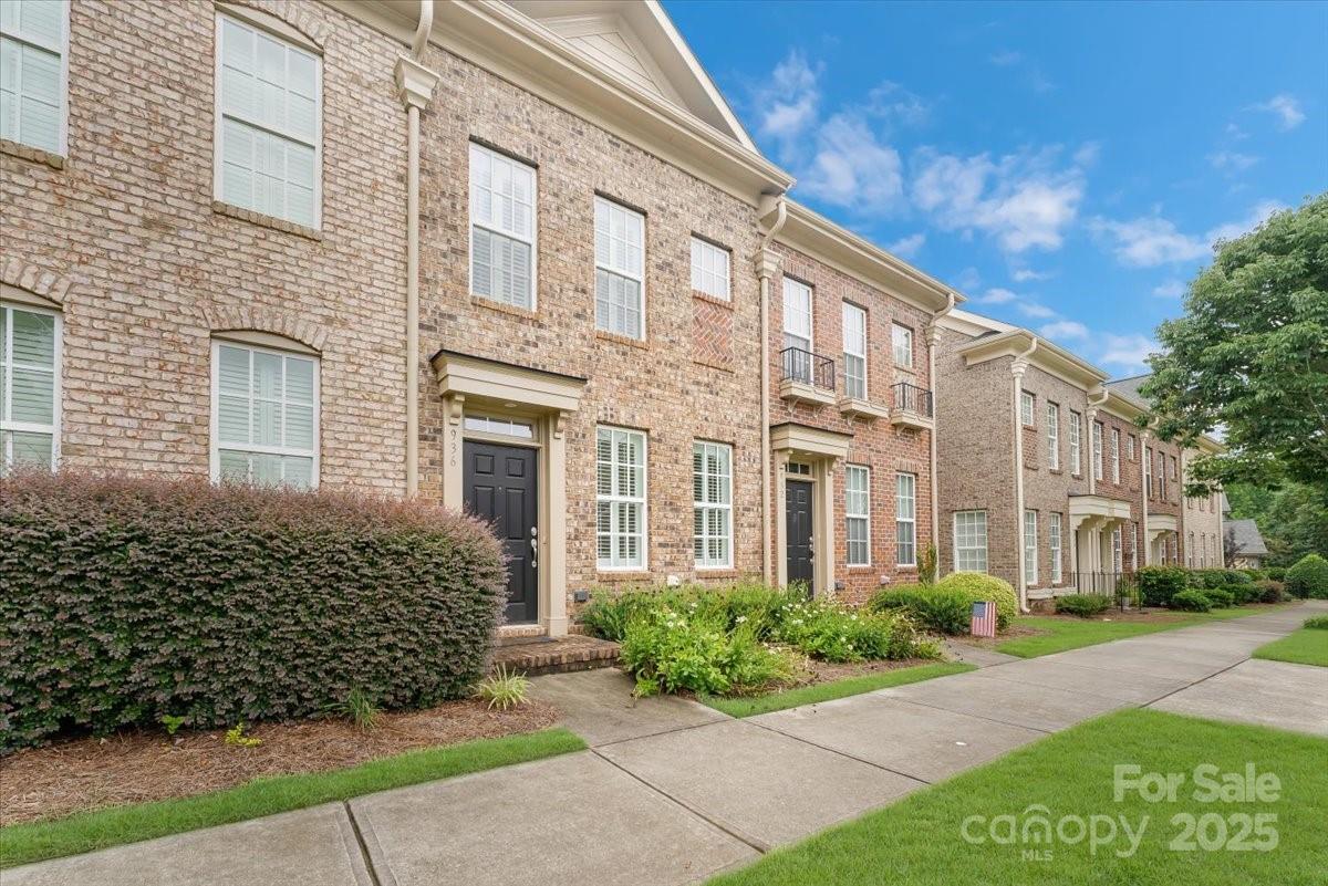 936 Gardners Way