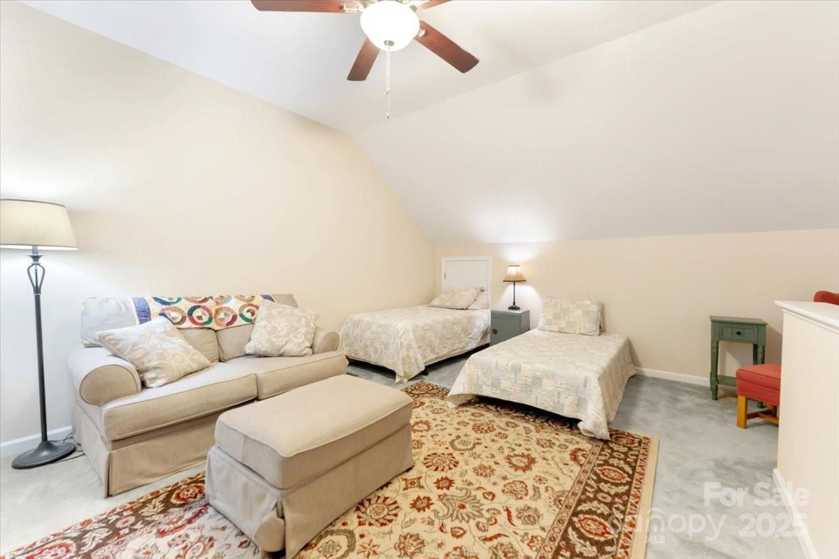936 Gardners Way