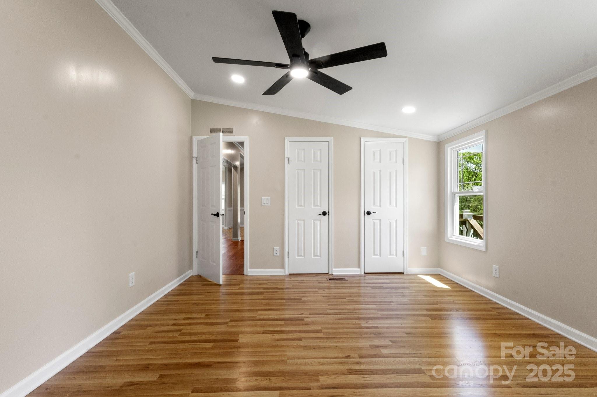 2942 Denwood Drive
