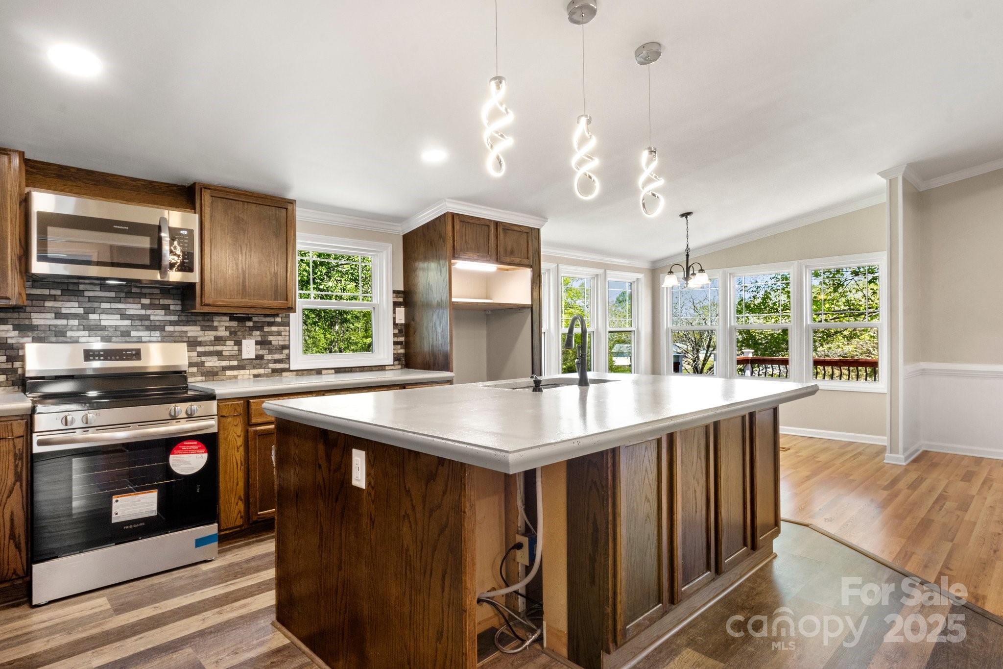 2942 Denwood Drive