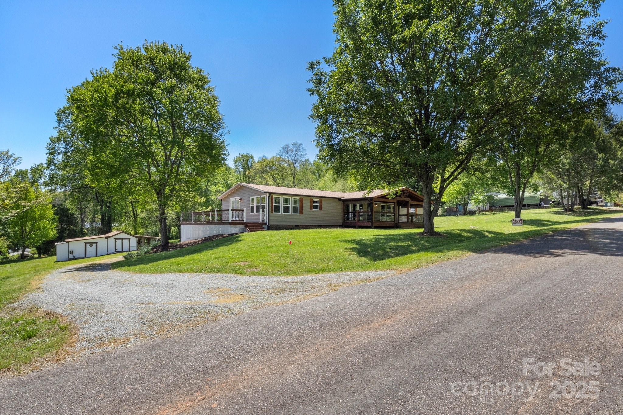 2942 Denwood Drive