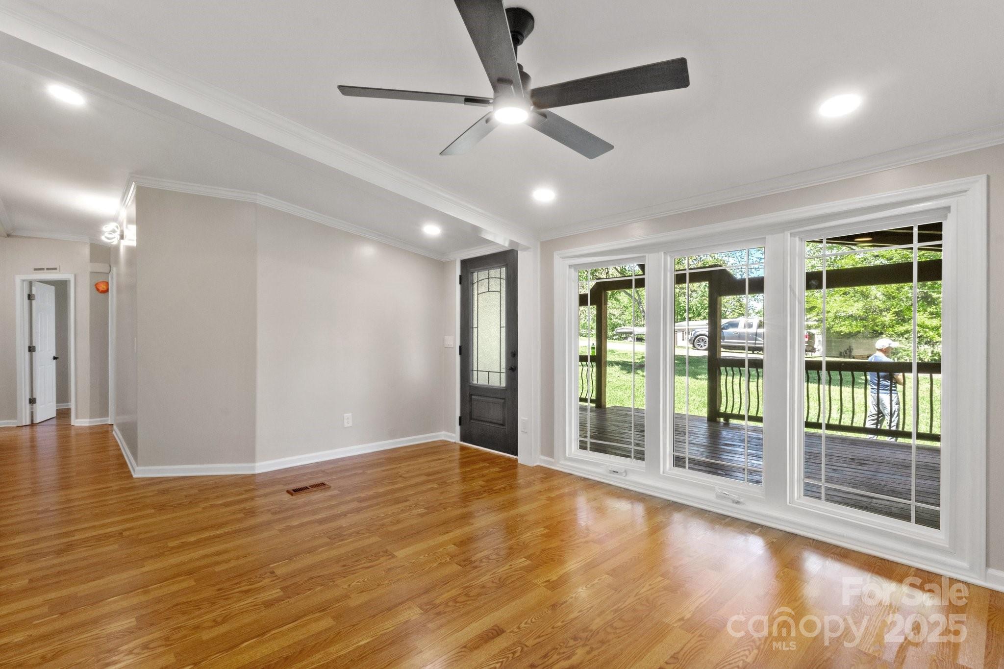 2942 Denwood Drive
