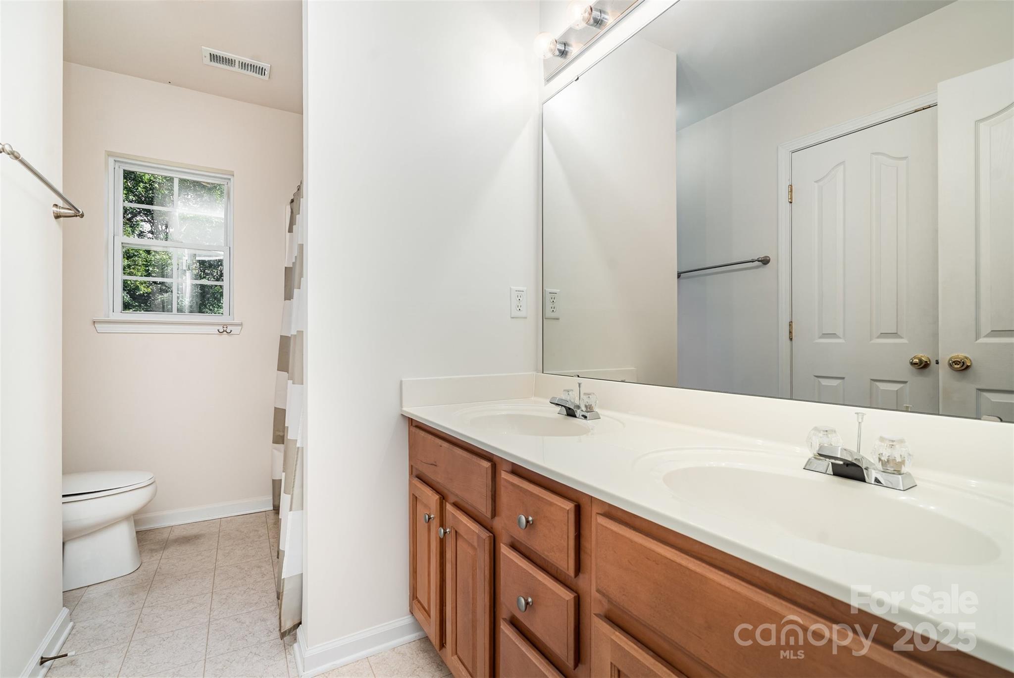 14418 Laurel Tree Lane