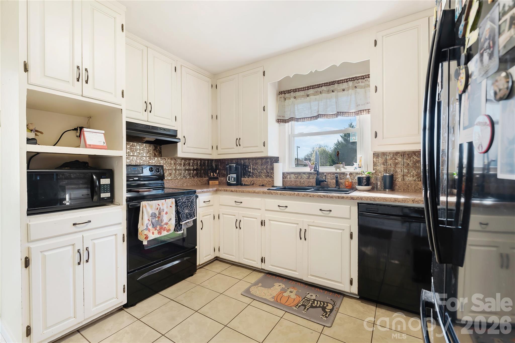 6268 Long Island Road