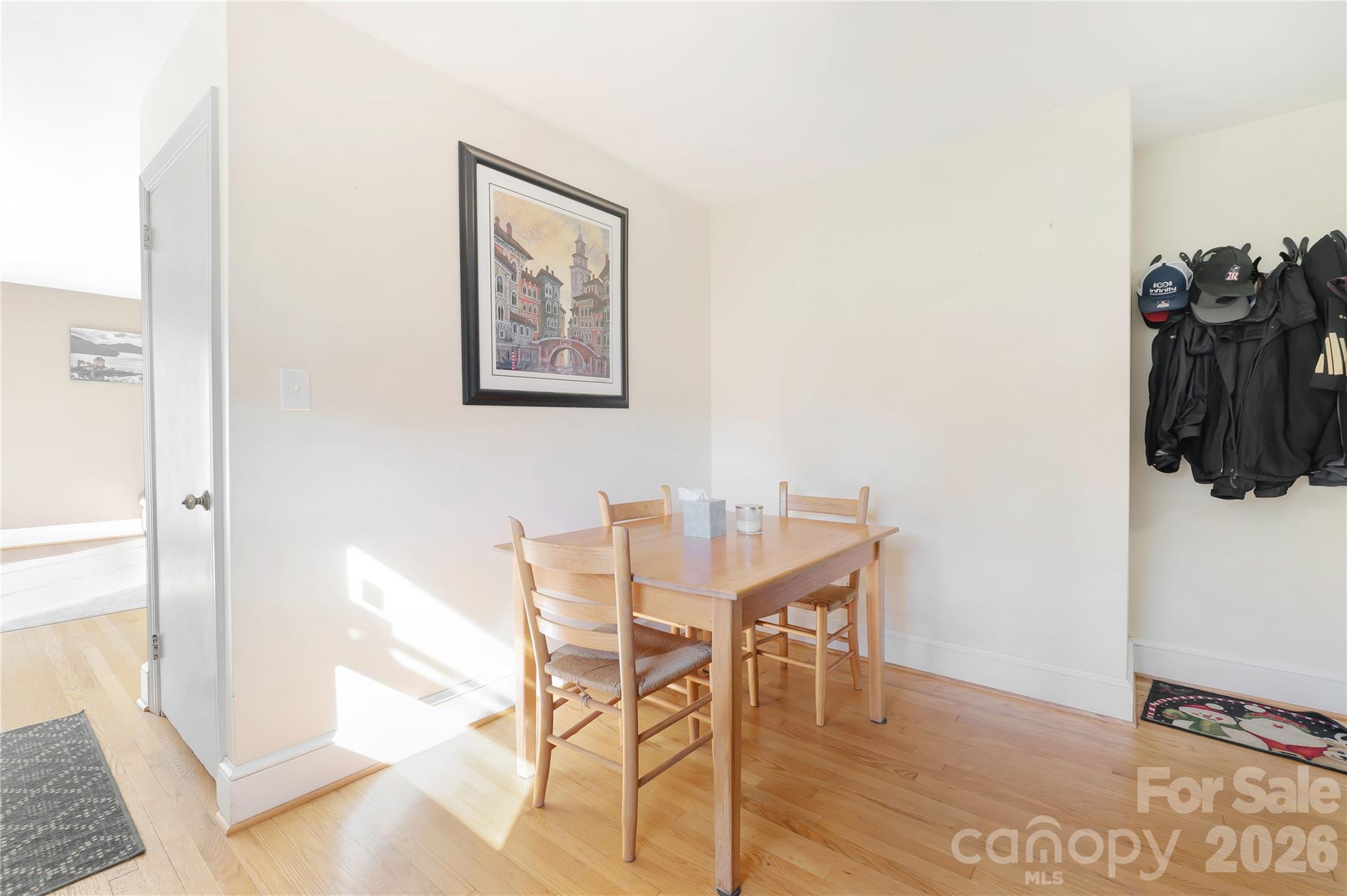 6268 Long Island Road