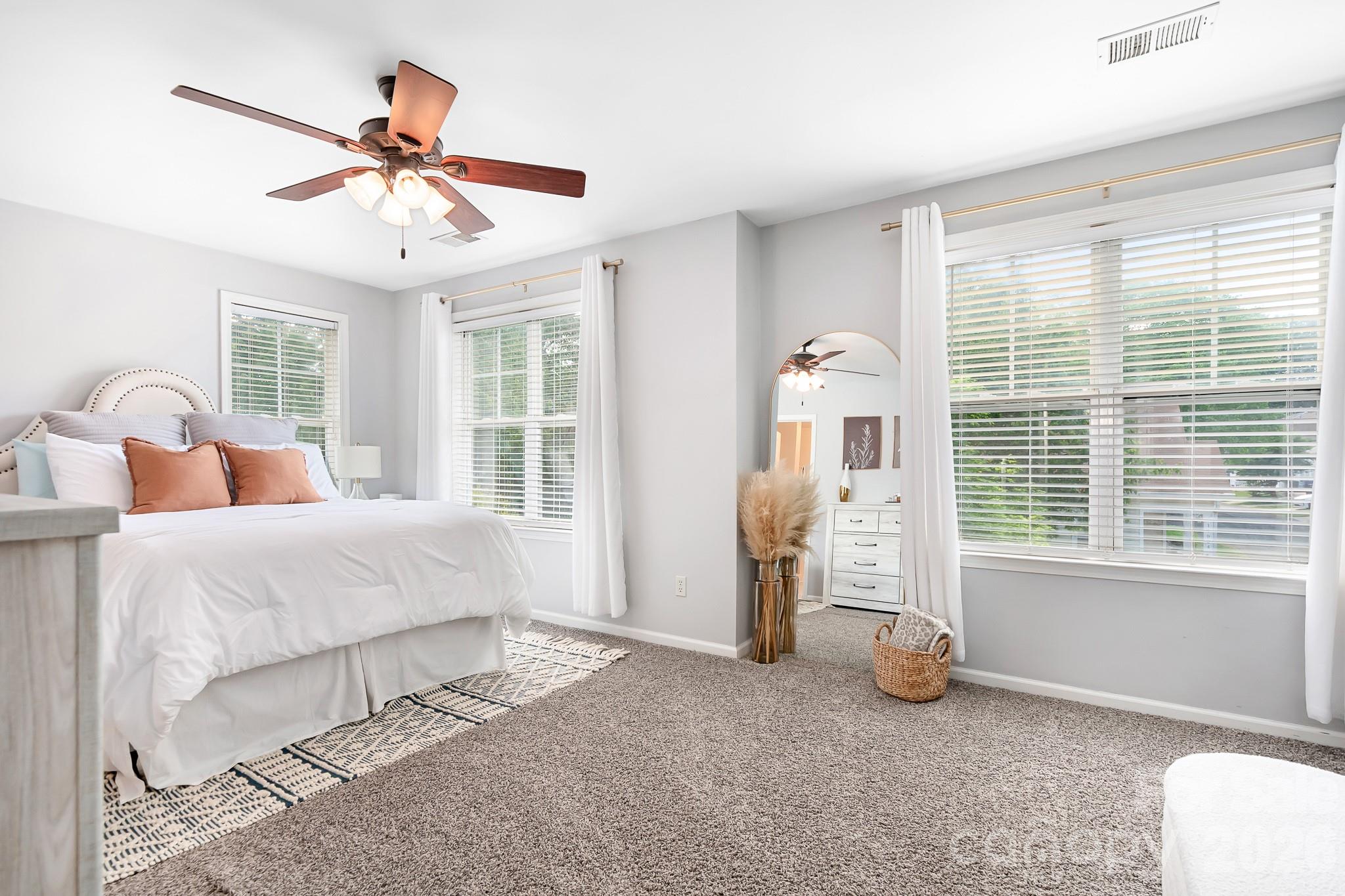 16923 Bridgeton Lane