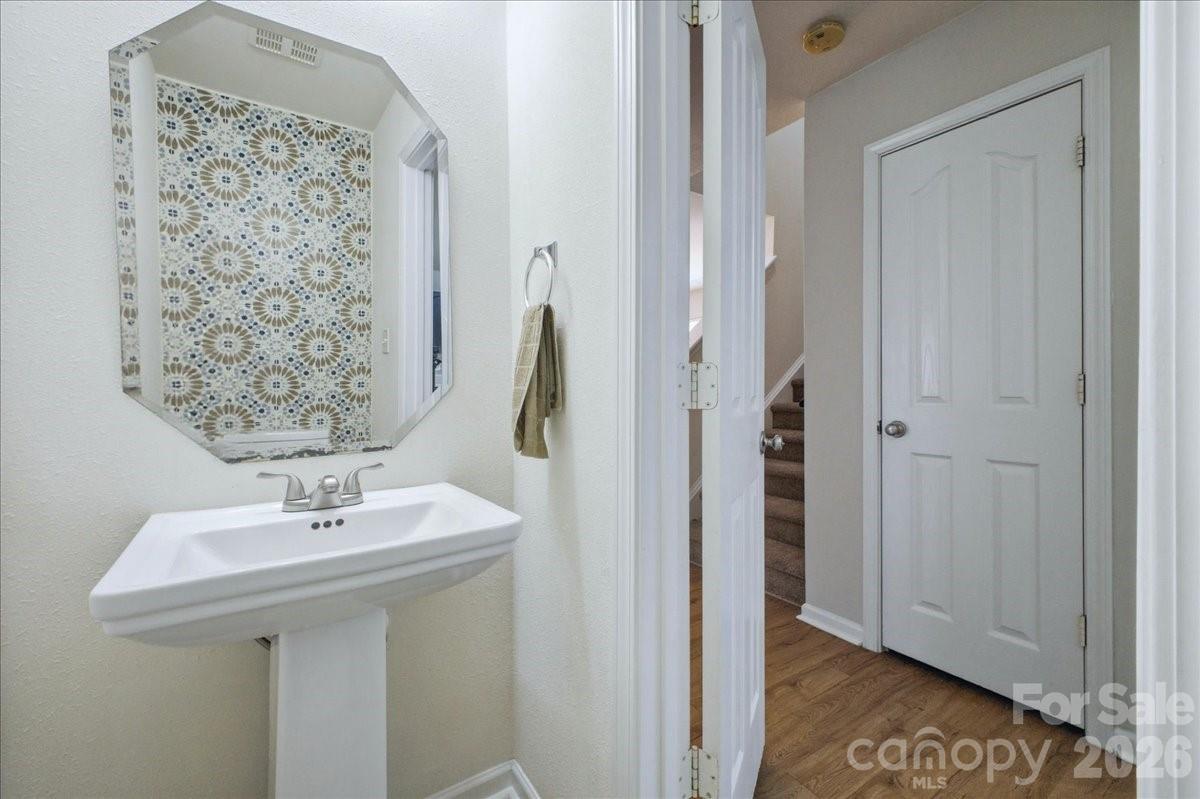 7143 Wandering Creek Drive