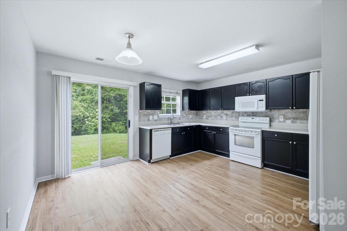 7143 Wandering Creek Drive