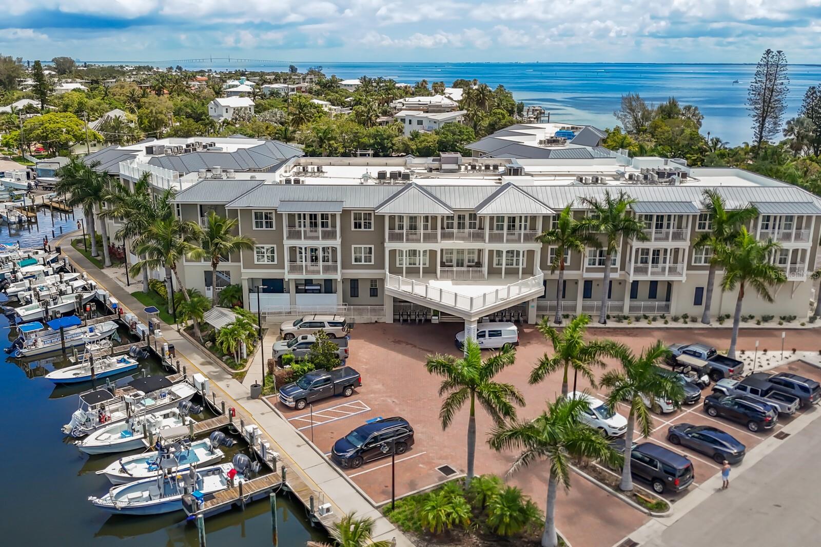 5325 MARINA DR #233