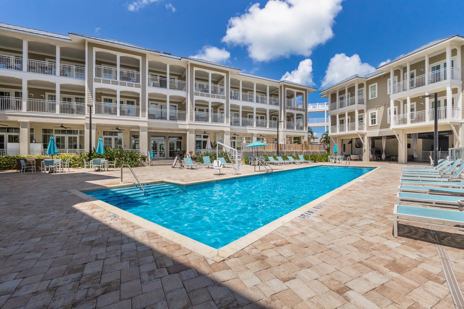 5325 MARINA DR #233