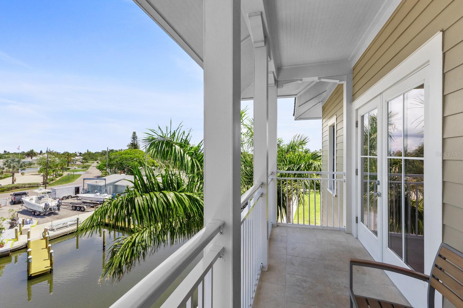 5325 MARINA DR #233