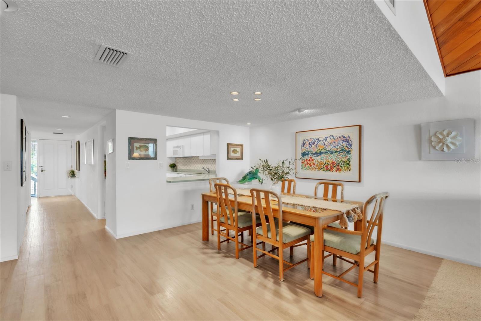 5635 GULF OF MEXICO DR #202