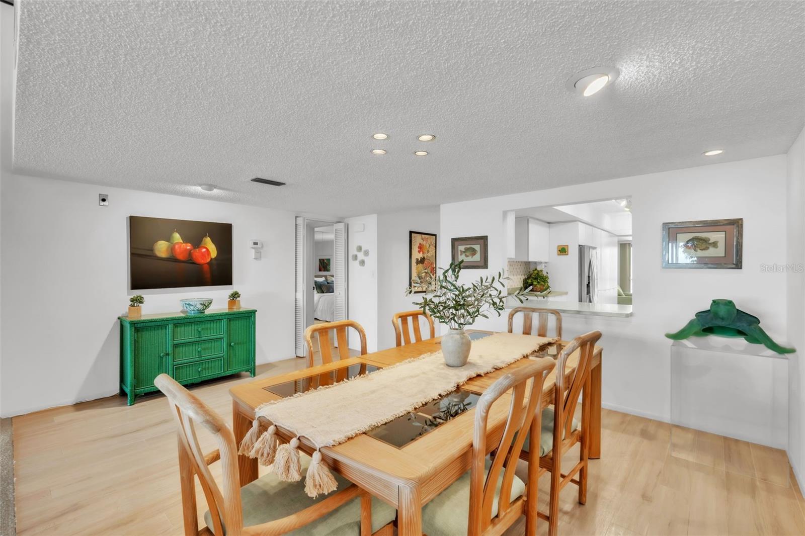 5635 GULF OF MEXICO DR #202