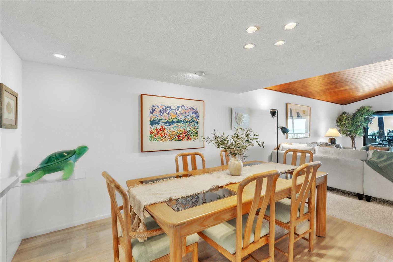 5635 GULF OF MEXICO DR #202