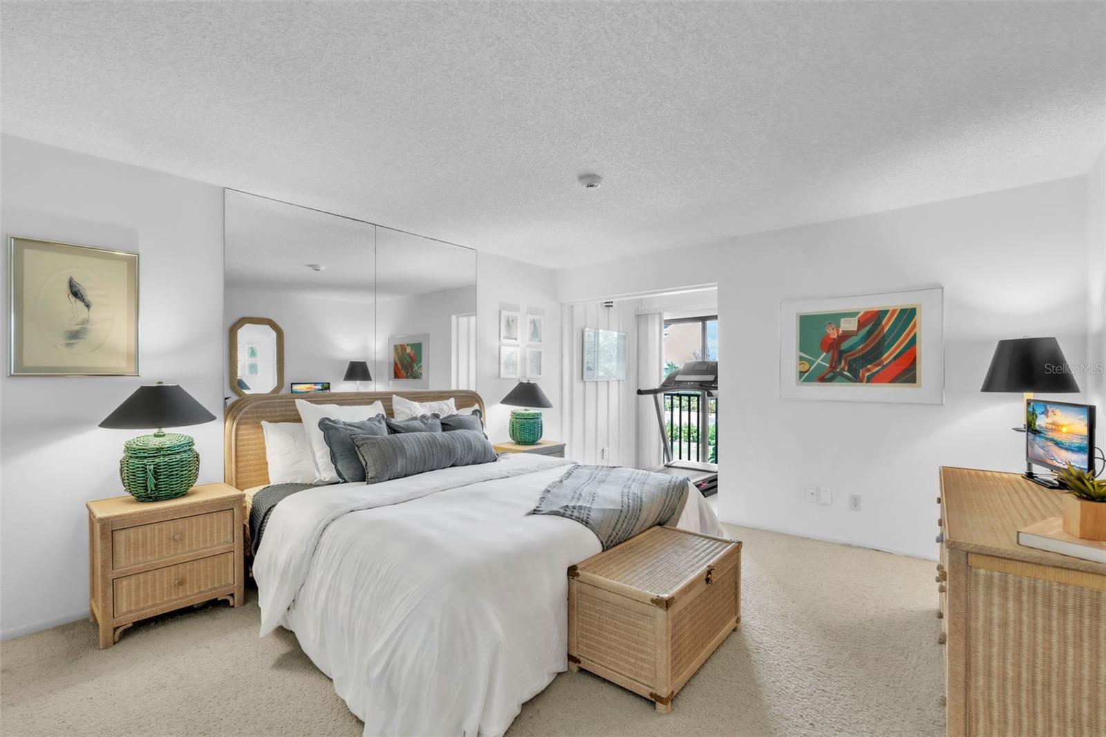 5635 GULF OF MEXICO DR #202