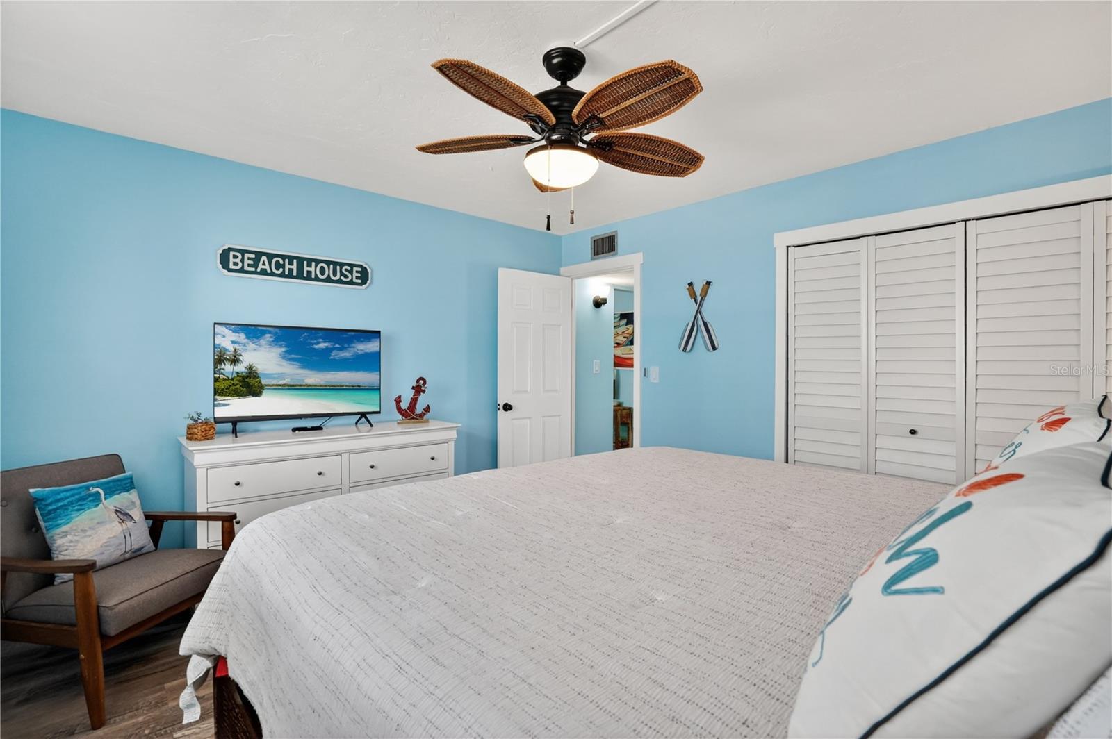 117 7TH ST N #2