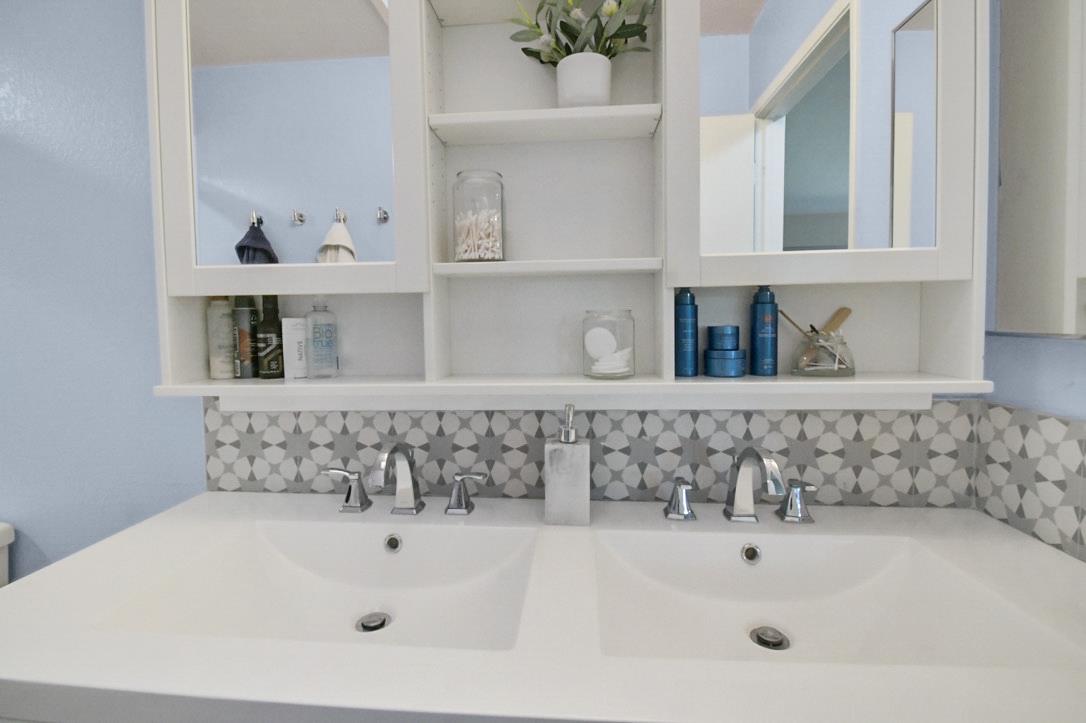 7190 Indian Valley CT