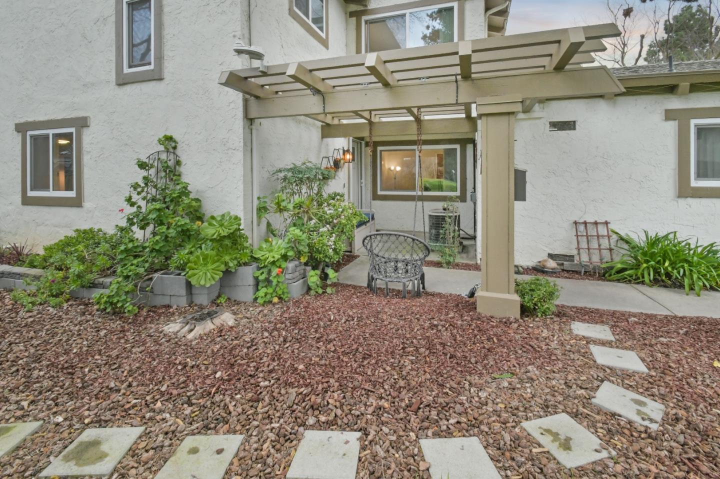 7190 Indian Valley CT