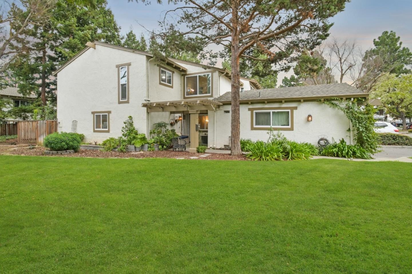 7190 Indian Valley CT