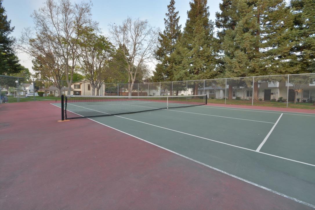 7190 Indian Valley CT