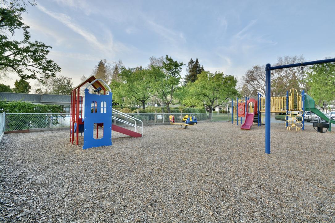 7190 Indian Valley CT