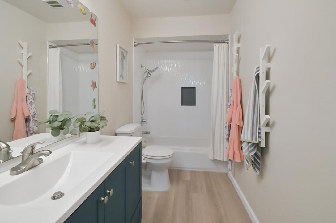 7190 Indian Valley CT