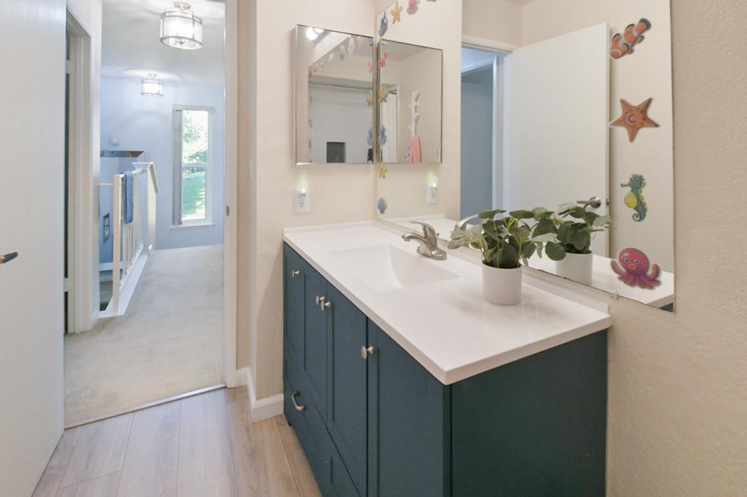 7190 Indian Valley CT