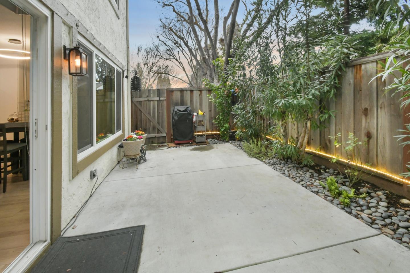 7190 Indian Valley CT