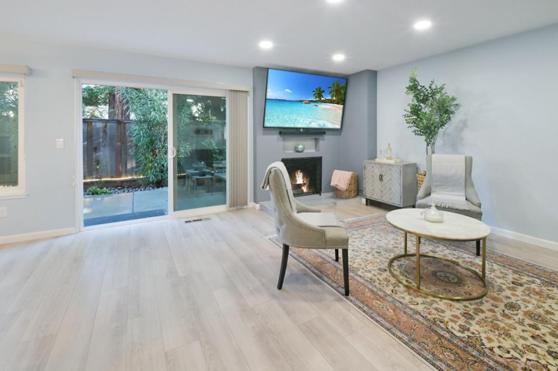 7190 Indian Valley CT